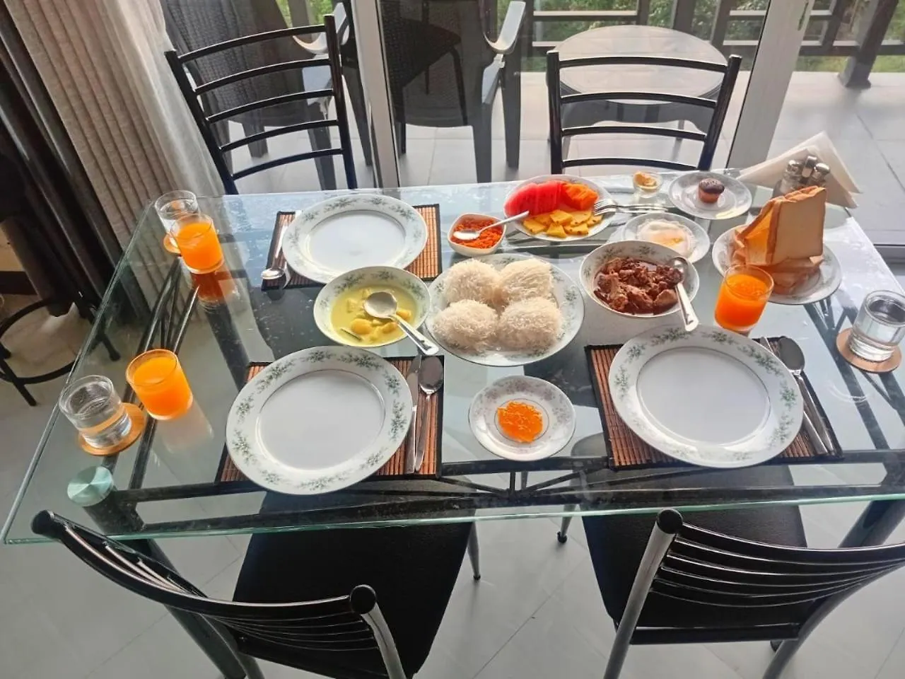 Bed and Breakfast Dream House Residence Κάντι Σρι Λάνκα