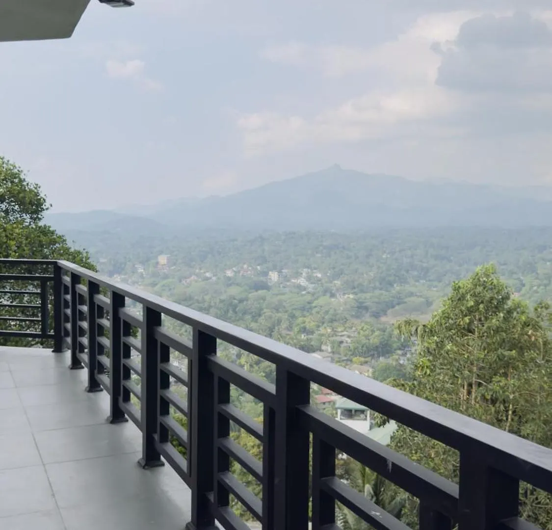 Dream House Residence Kandy Bed & Breakfast